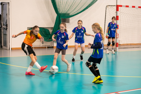 Mistrzostwa Gminy Krzeszowice - Igrzyska Dzieci - piłka nożna dziewcząt 