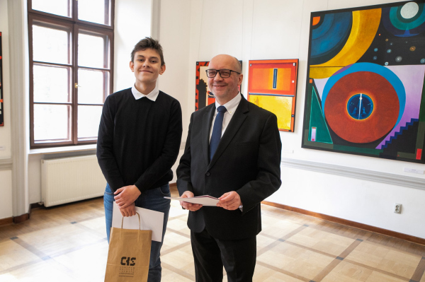 Laureaci podczas wręczania nagród